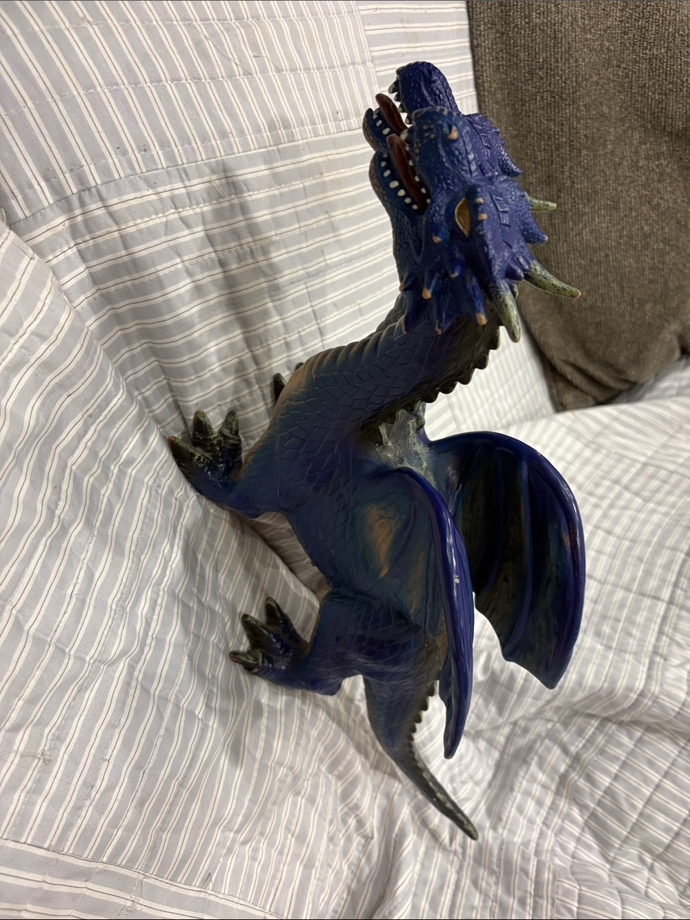Rare Toys "R" Us Maidenhead brand blue, two-headed dragon